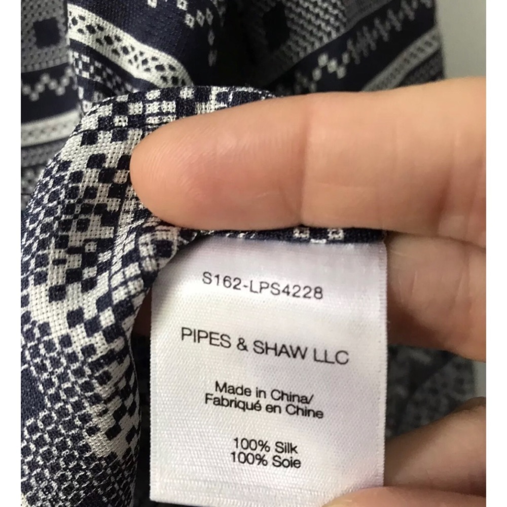 - Veronica Beard Chevron Button Front Silk Blouse… - image 4